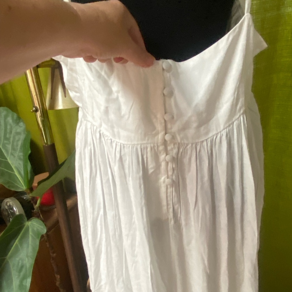 ASOS Lightweight Tiered White Dress - Picture 3 of 8